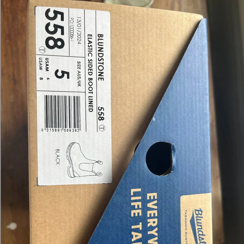 Blundstone Women's Classic Chelsea Boot, 8 - Picture 4 of 5